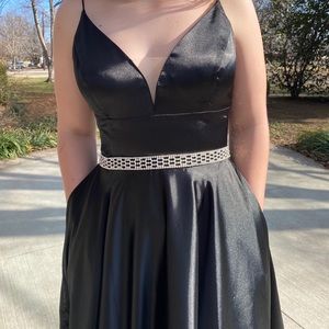 Size 8 Sherri Hill Formal gown